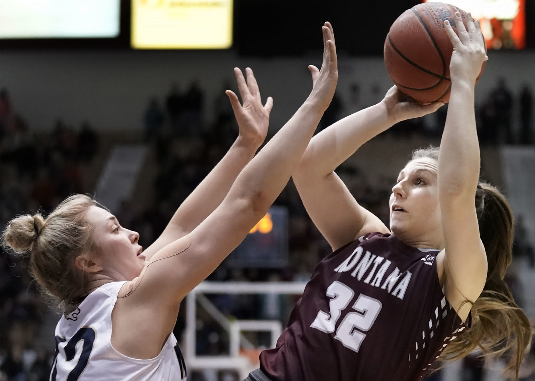 Lady Griz vs Lady Bobcats-18-tm.JPG